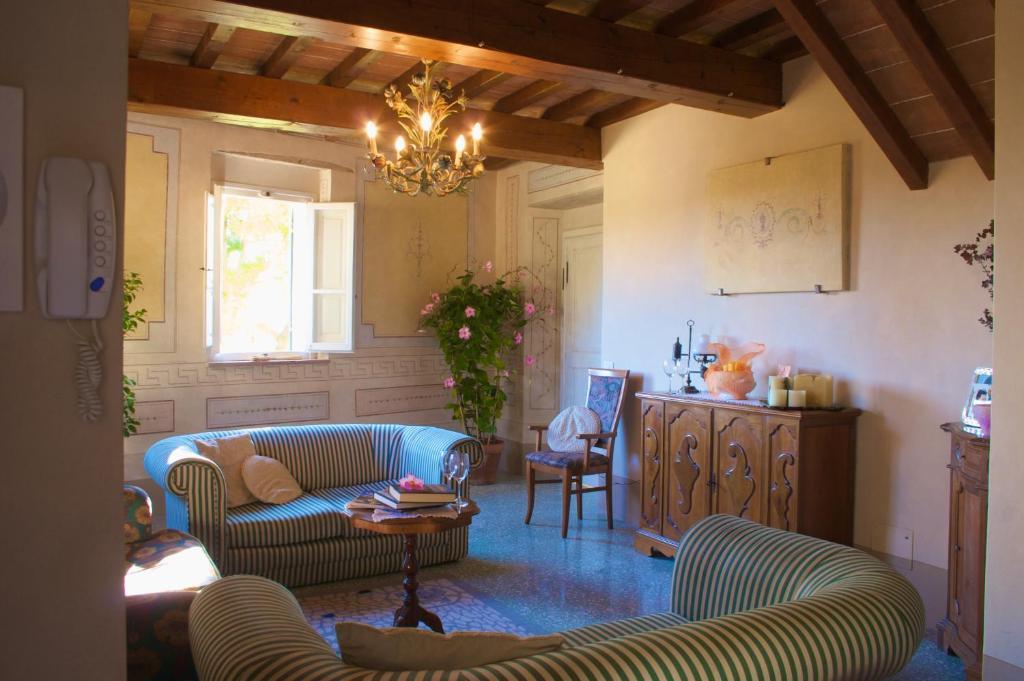 Villa Borgo di Alica Palaia Esterno foto