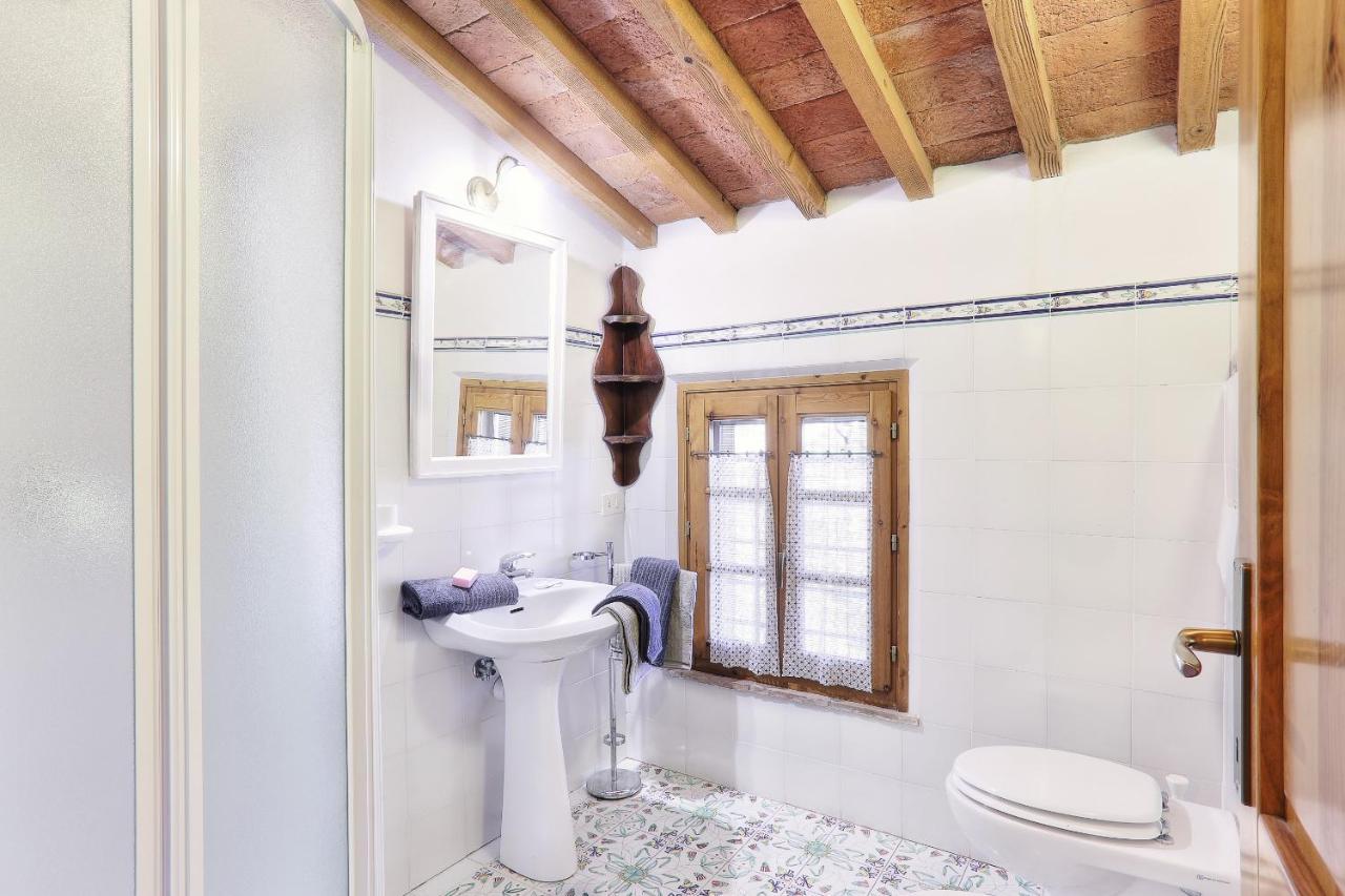 Villa Borgo di Alica Palaia Esterno foto